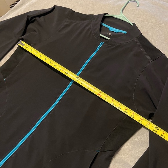 NWOT - Carhartt scrubs/nursing jacket - XL - Picture 6 of 12